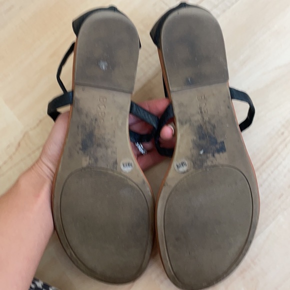 BCBG Generation Gladiator Sandal gold Hardware 7.5 - Picture 5 of 5